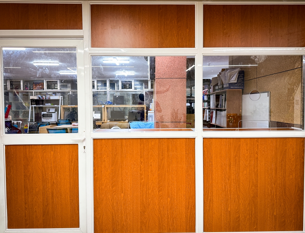 フィリピン留学 Cebu21 - Wales-Business Lounge-7